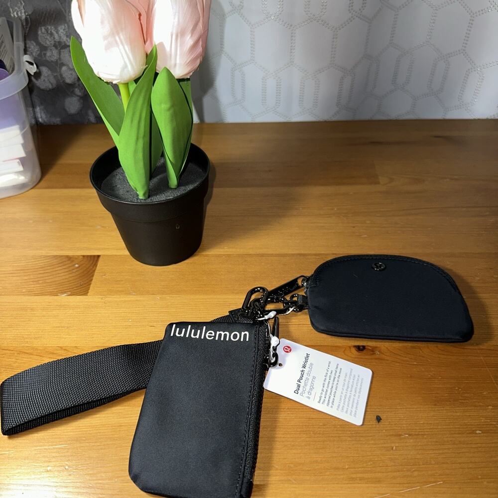 Brand New! Authentic Women's Lululemon Dual Pouch Wristlet - Black/Black